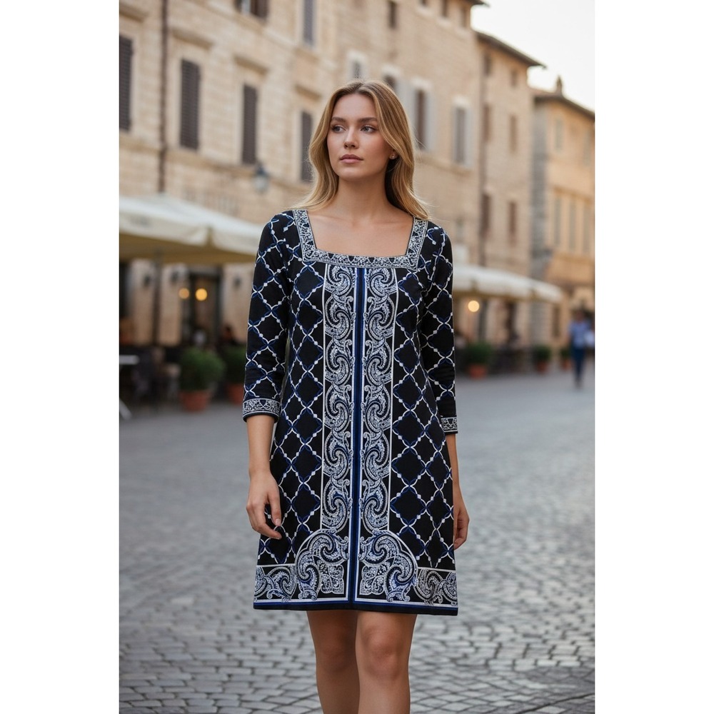 White‎ House Black Market XS Matte Jersey Tile Paisley Print Square Neck Dress